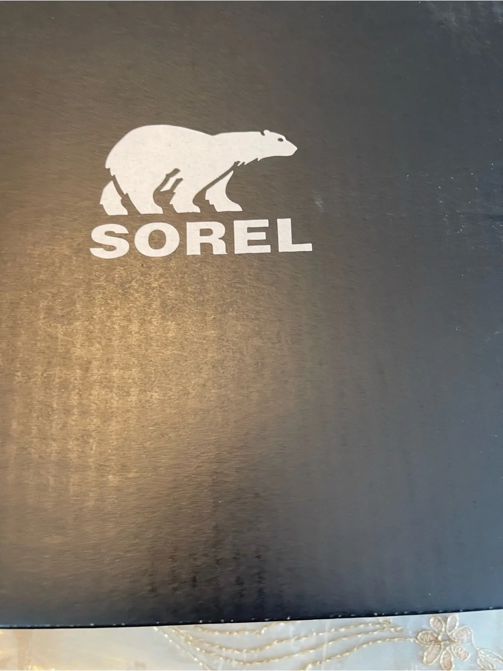 NWB Sorel women’s out N about IV mini puffy bootie size 8.5
